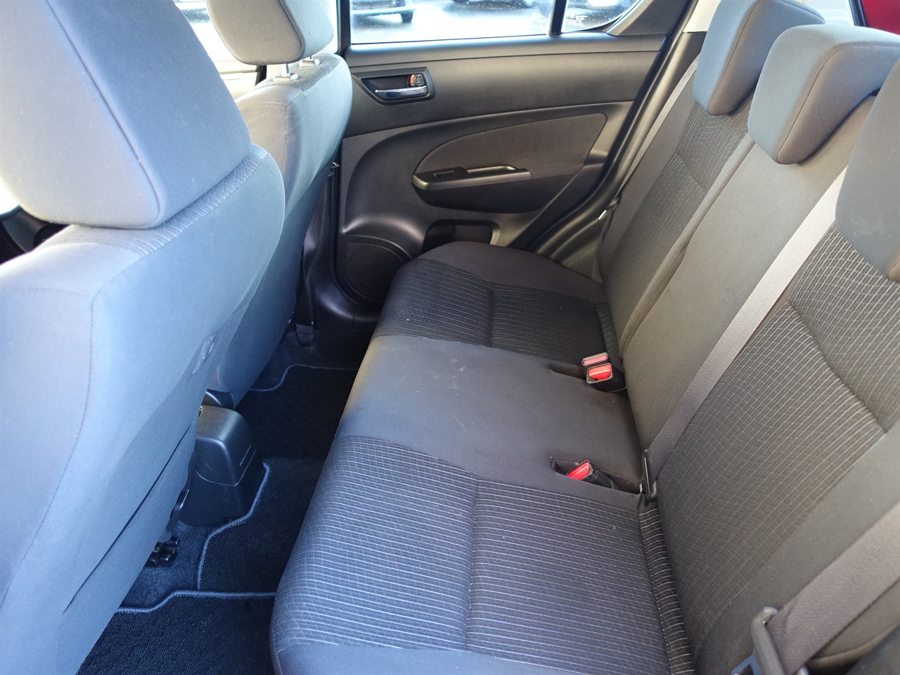 2013 Suzuki Swift