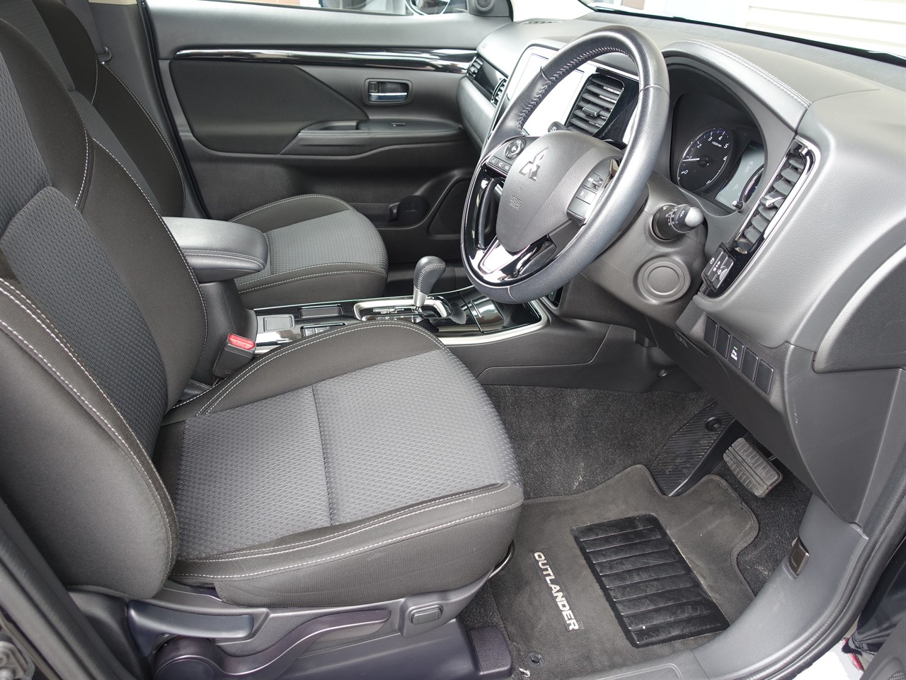 2022 Mitsubishi Outlander