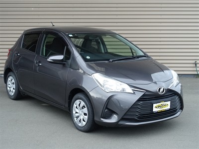2017 Toyota Vitz