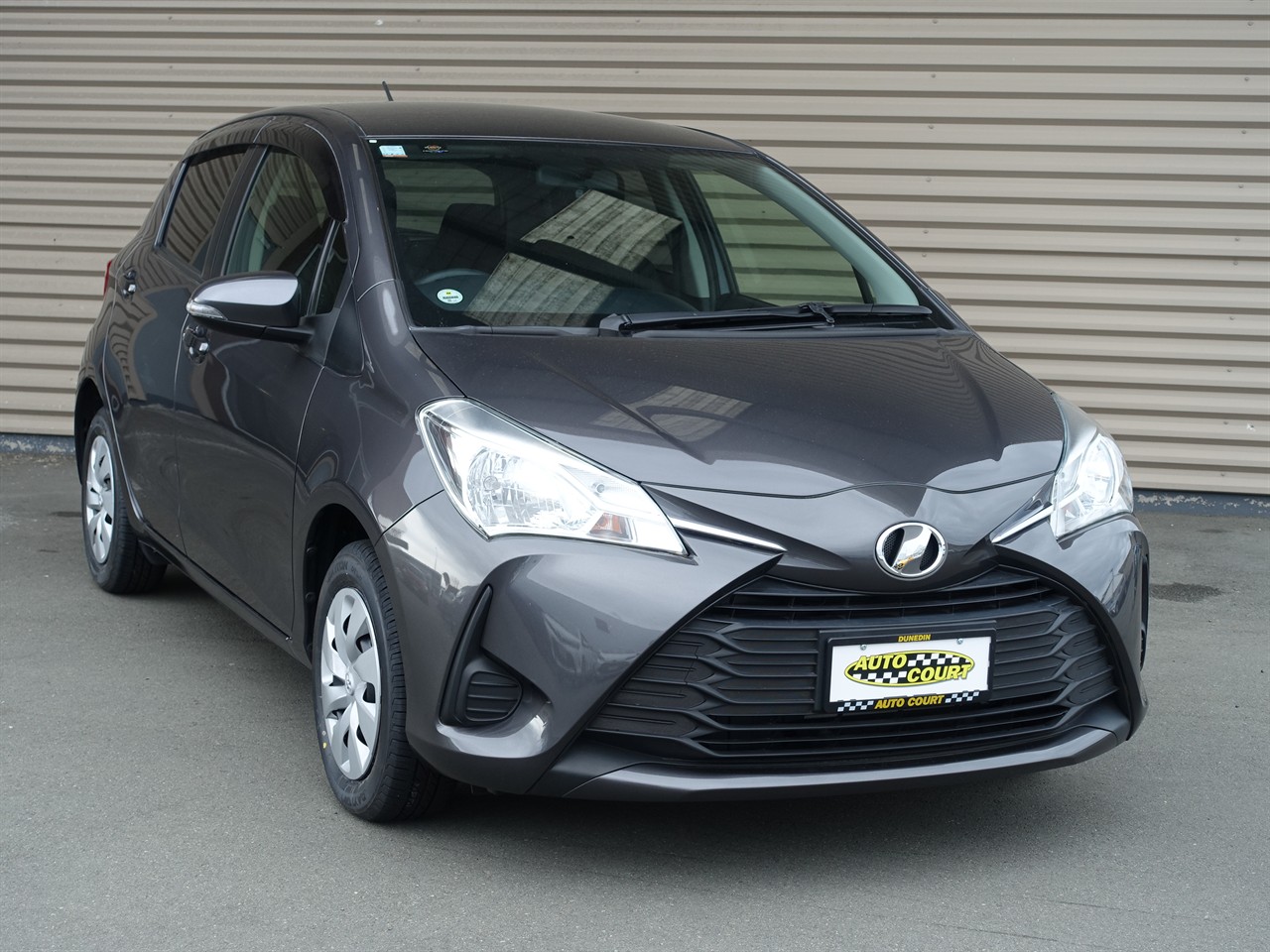 2017 Toyota Vitz