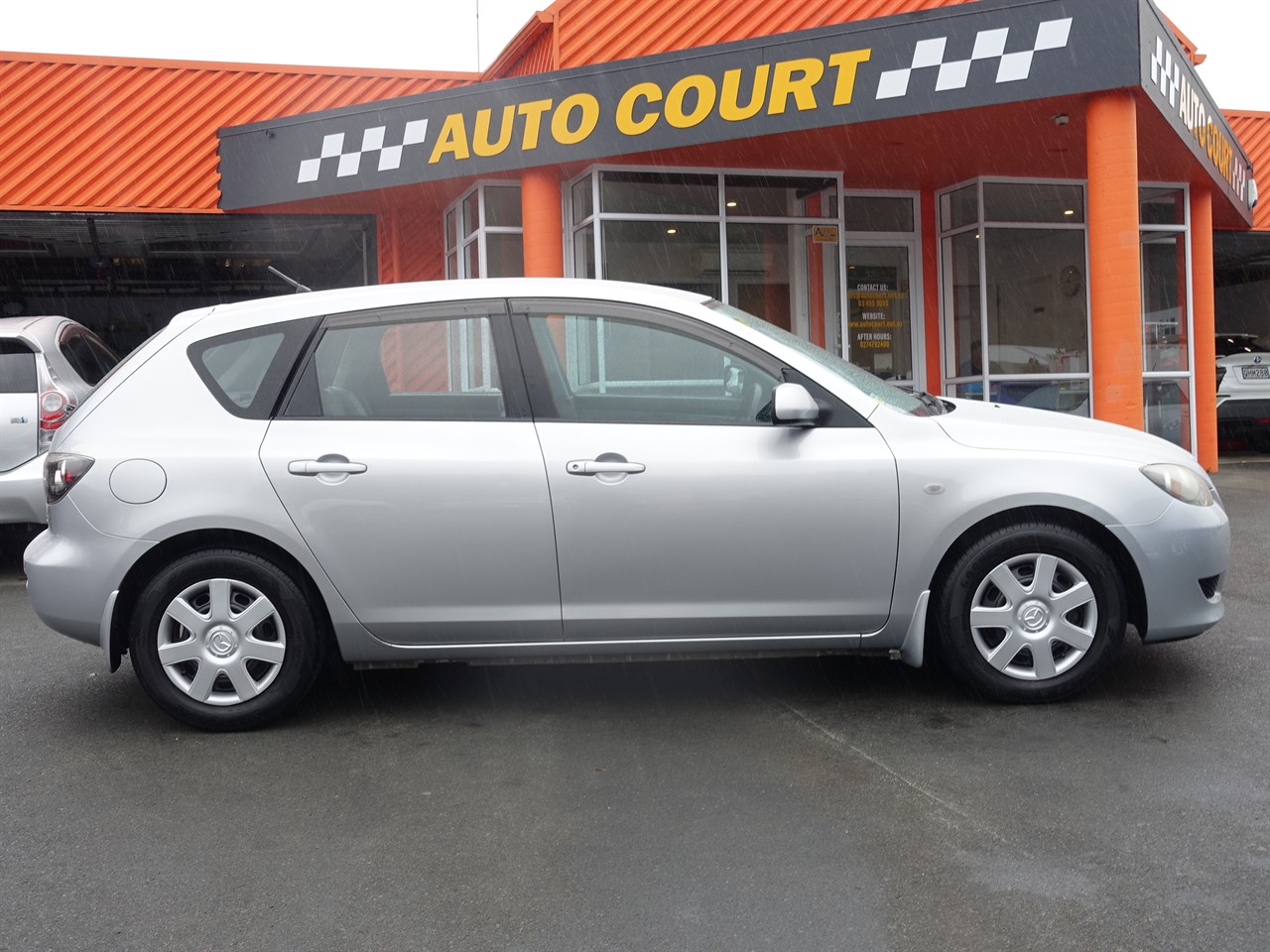 2005 Mazda Axela
