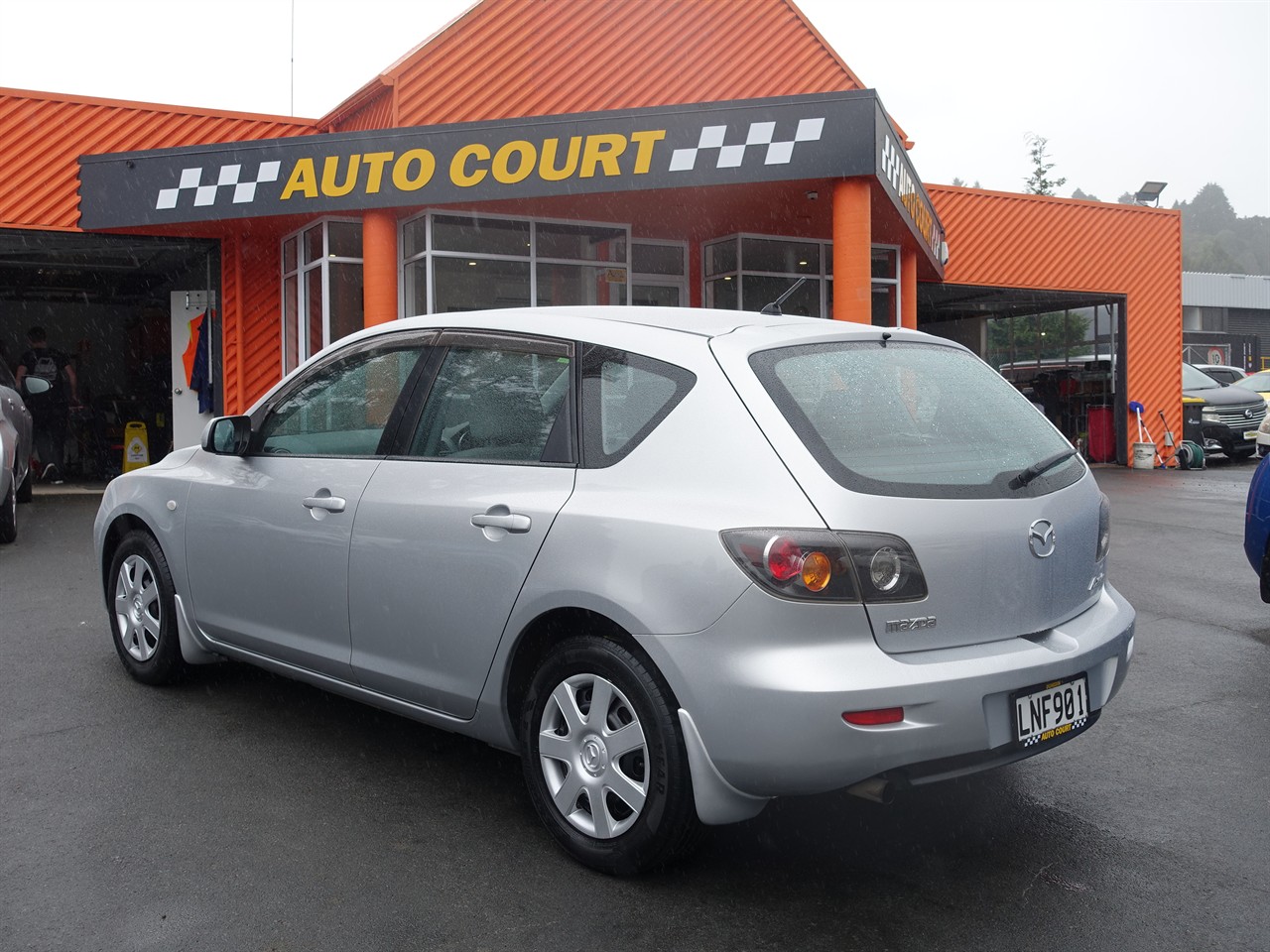 2005 Mazda Axela
