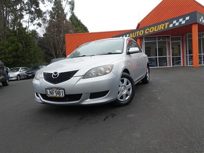2005 Mazda Axela - Thumbnail