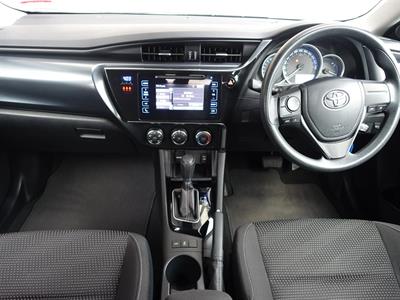 2017 Toyota Corolla - Thumbnail