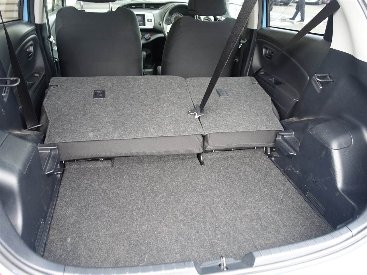 2014 Toyota Vitz