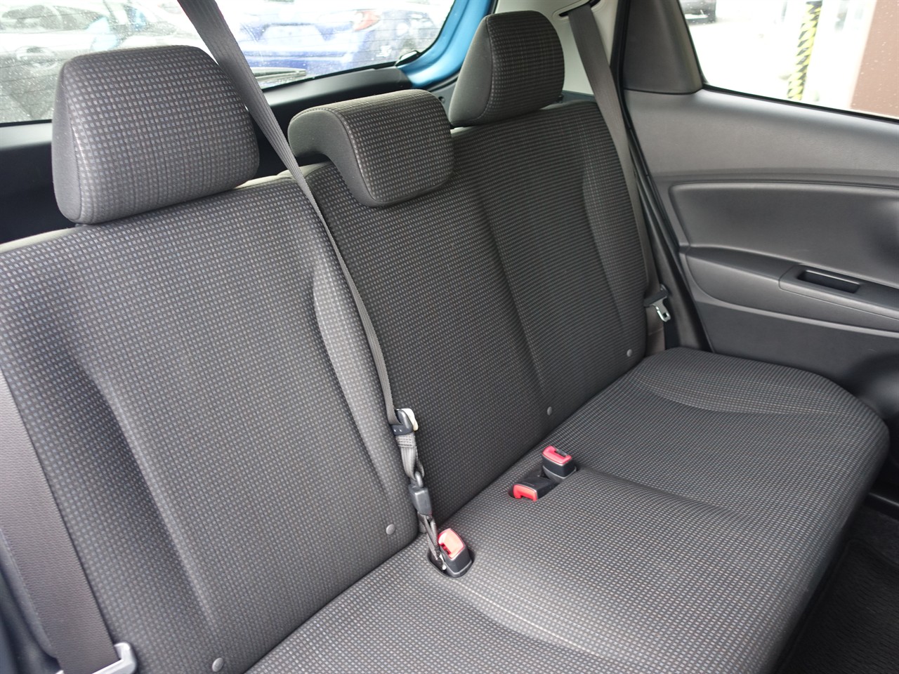 2014 Toyota Vitz