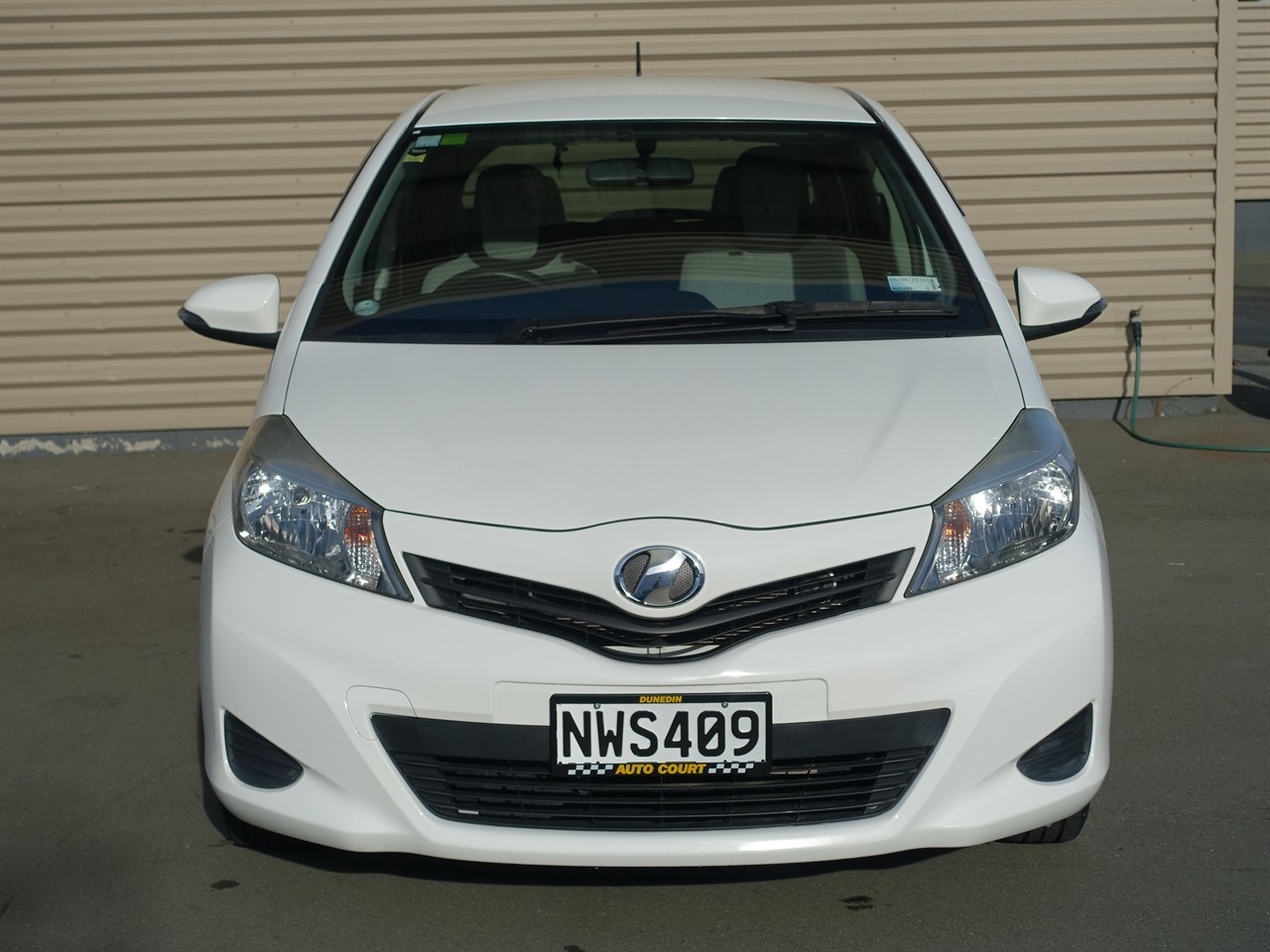 2013 Toyota Vitz