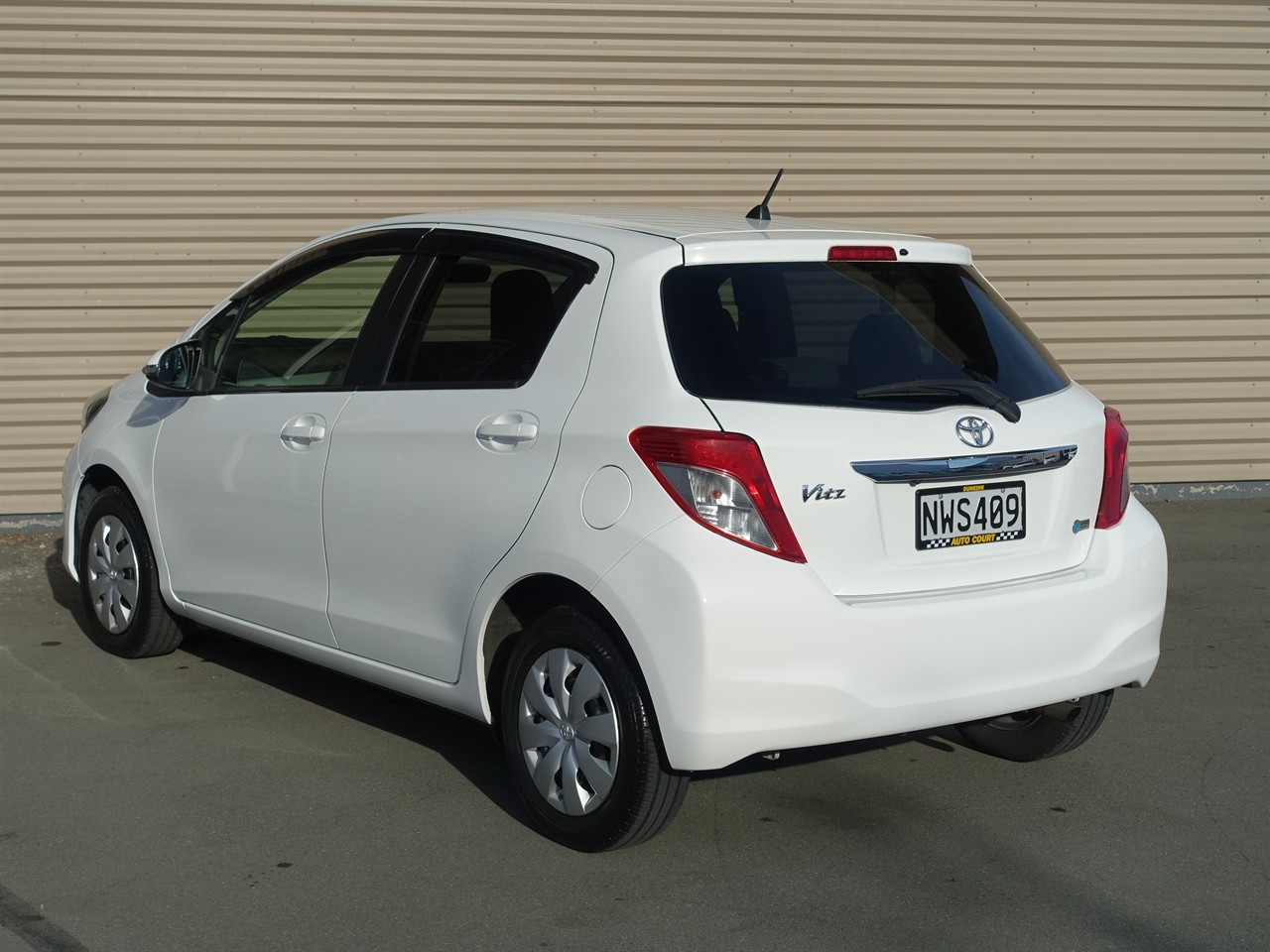 2013 Toyota Vitz