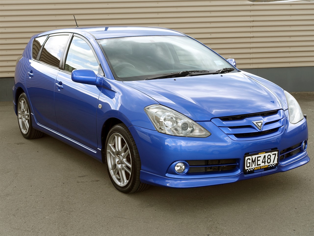 2005 Toyota Caldina