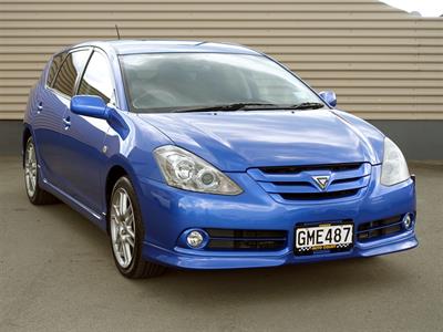 2005 Toyota Caldina - Thumbnail