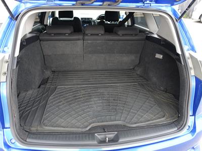 2005 Toyota Caldina - Thumbnail