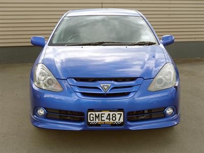 2005 Toyota Caldina - Thumbnail