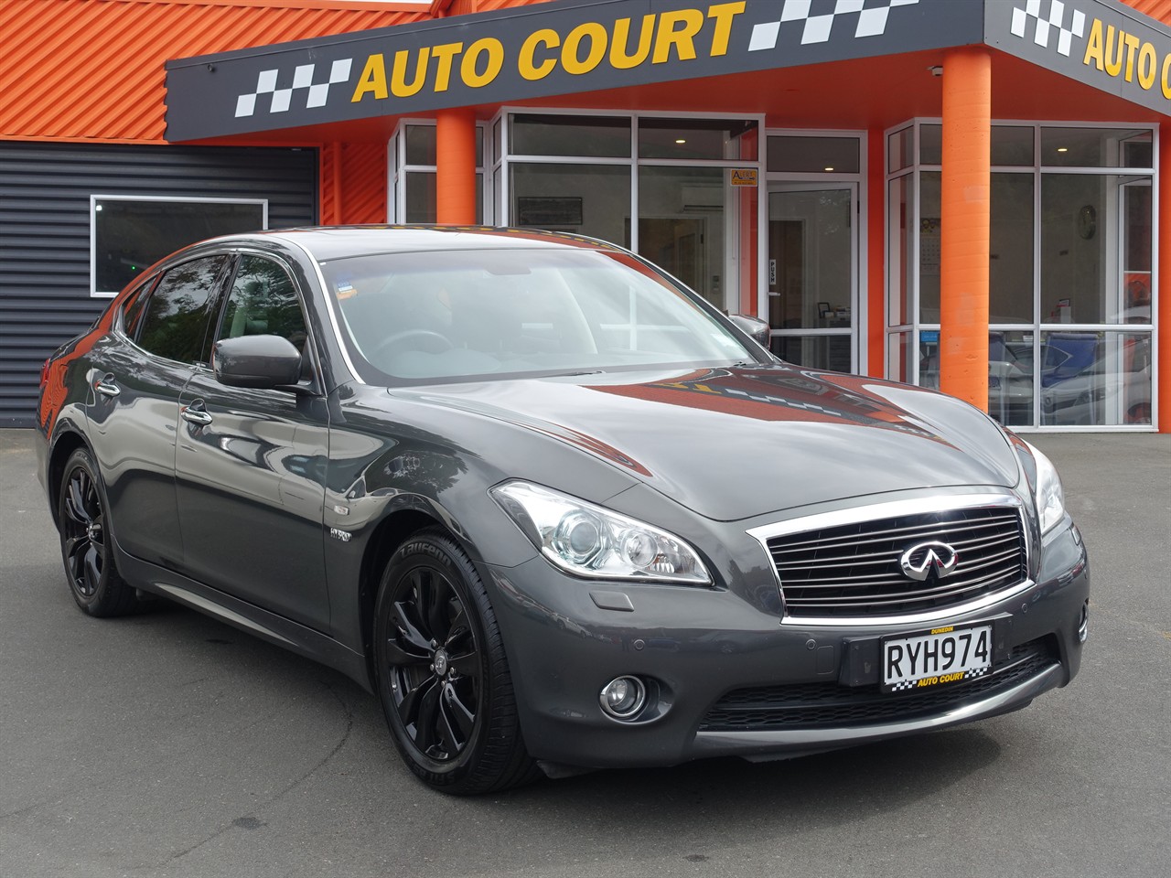 2012 Infiniti M35h