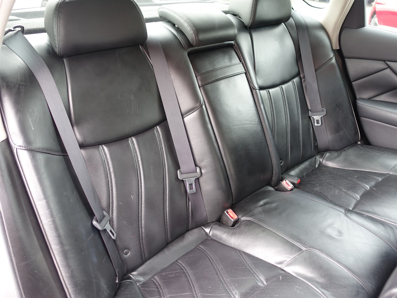 2012 Infiniti M35h
