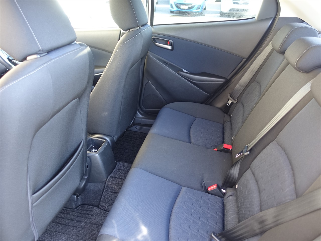 2014 Mazda Demio