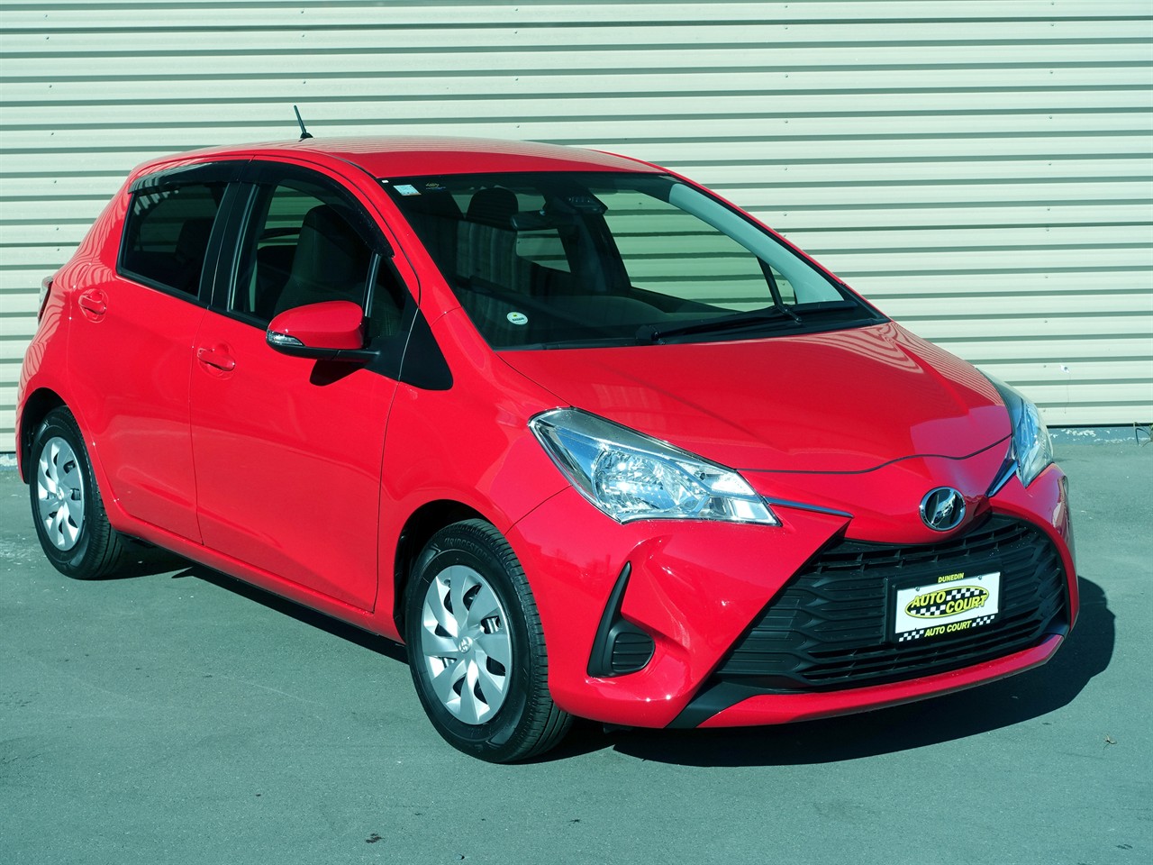 2017 Toyota Vitz