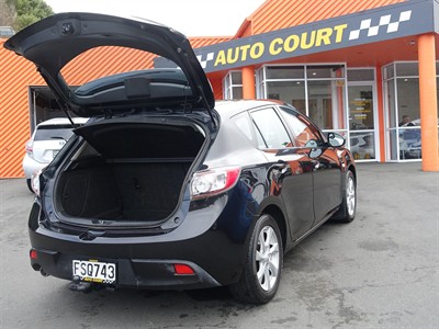 2011 Mazda 3 - Thumbnail