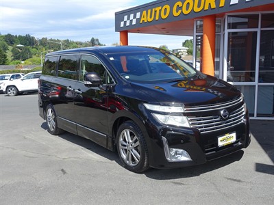 2013 Nissan Elgrand - Thumbnail