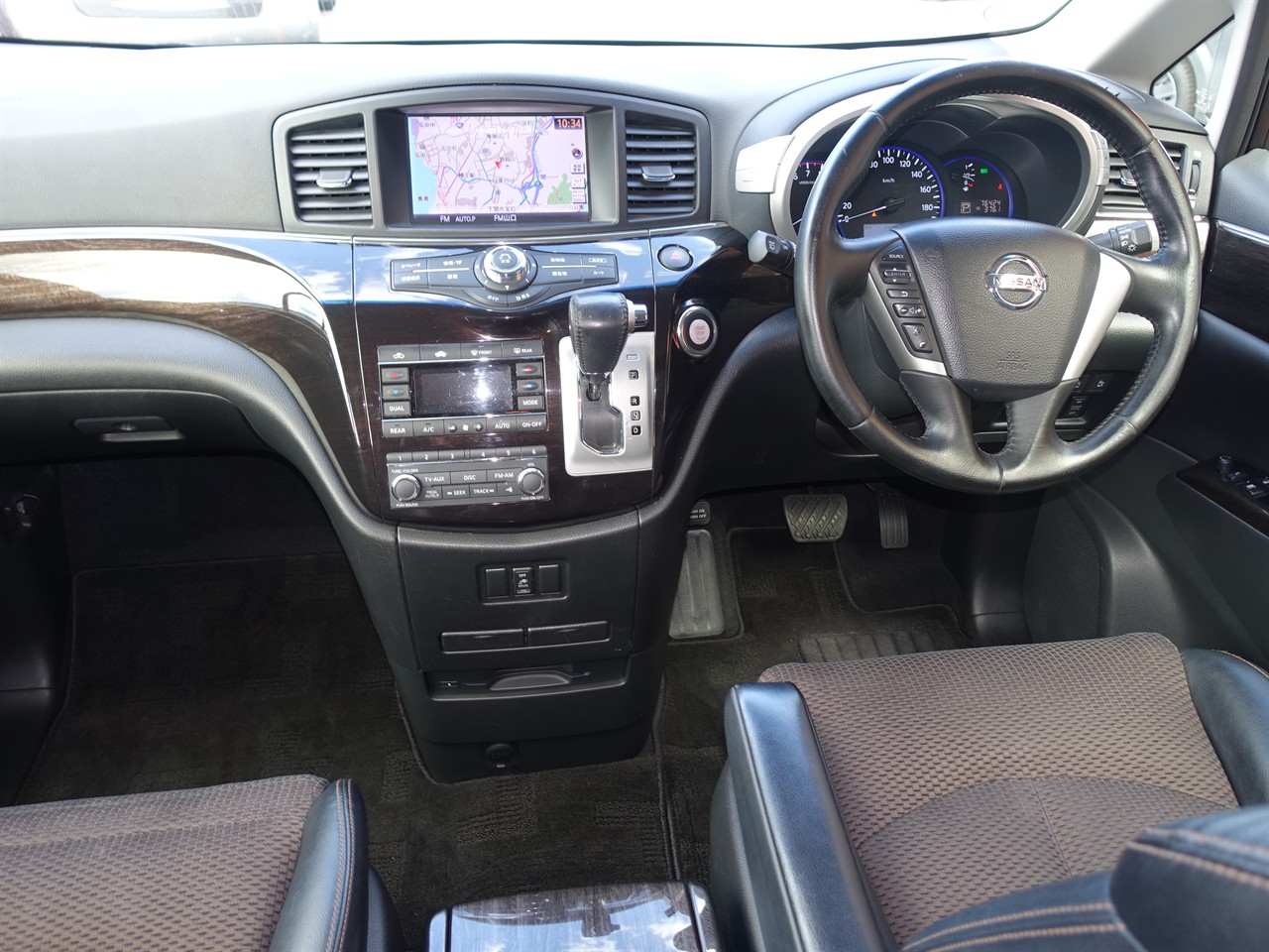 2013 Nissan Elgrand