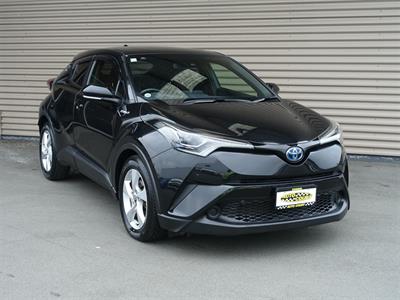 2018 Toyota C-HR - Thumbnail