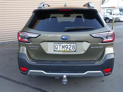 2024 Subaru Outback - Thumbnail