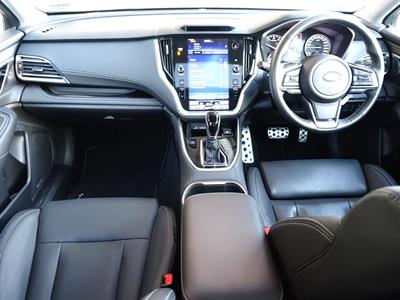 2024 Subaru Outback - Thumbnail