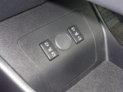 2012 Toyota Prius - Thumbnail