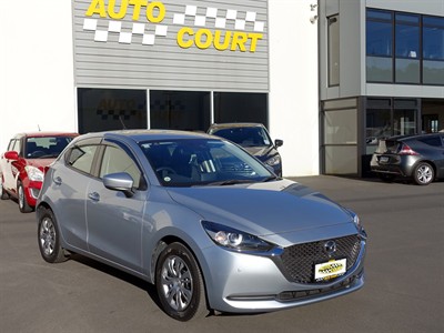 2020 Mazda 2 - Thumbnail