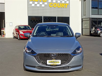 2020 Mazda 2 - Thumbnail