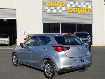 2020 Mazda 2 - Thumbnail