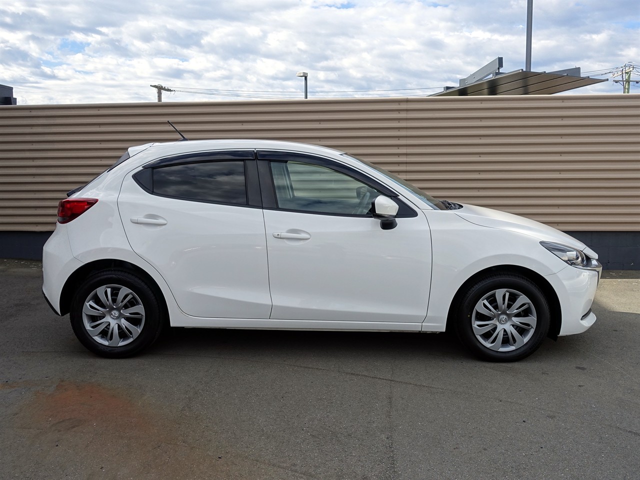 2020 Mazda 2