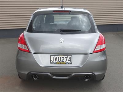 2012 Suzuki Swift - Thumbnail