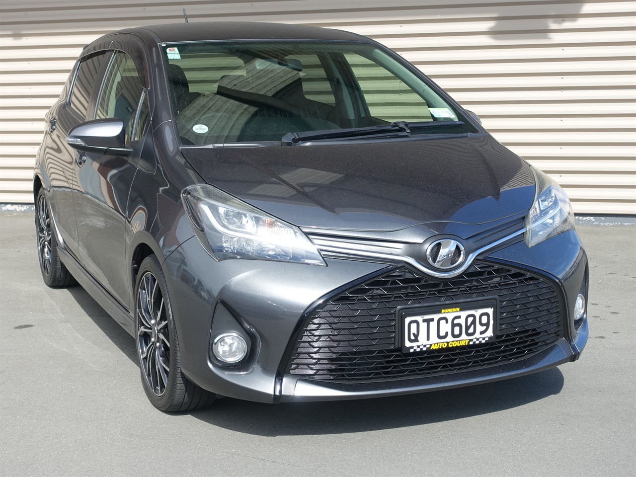 2014 Toyota Vitz