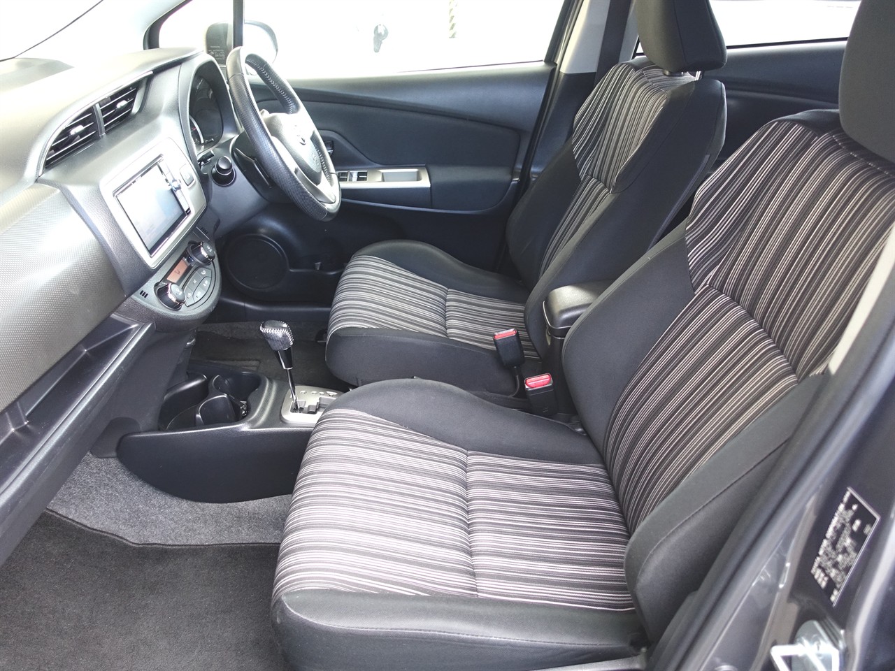 2014 Toyota Vitz