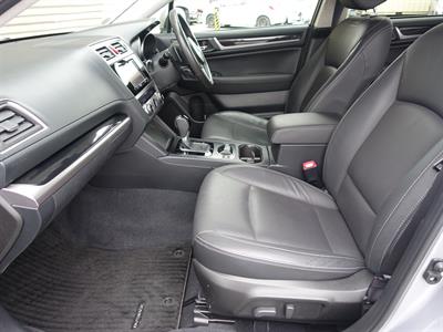 2017 Subaru Outback - Thumbnail