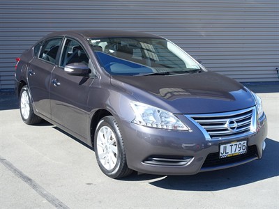 2015 Nissan Pulsar - Thumbnail