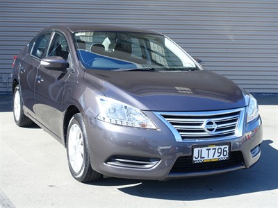 2015 Nissan Pulsar - Thumbnail