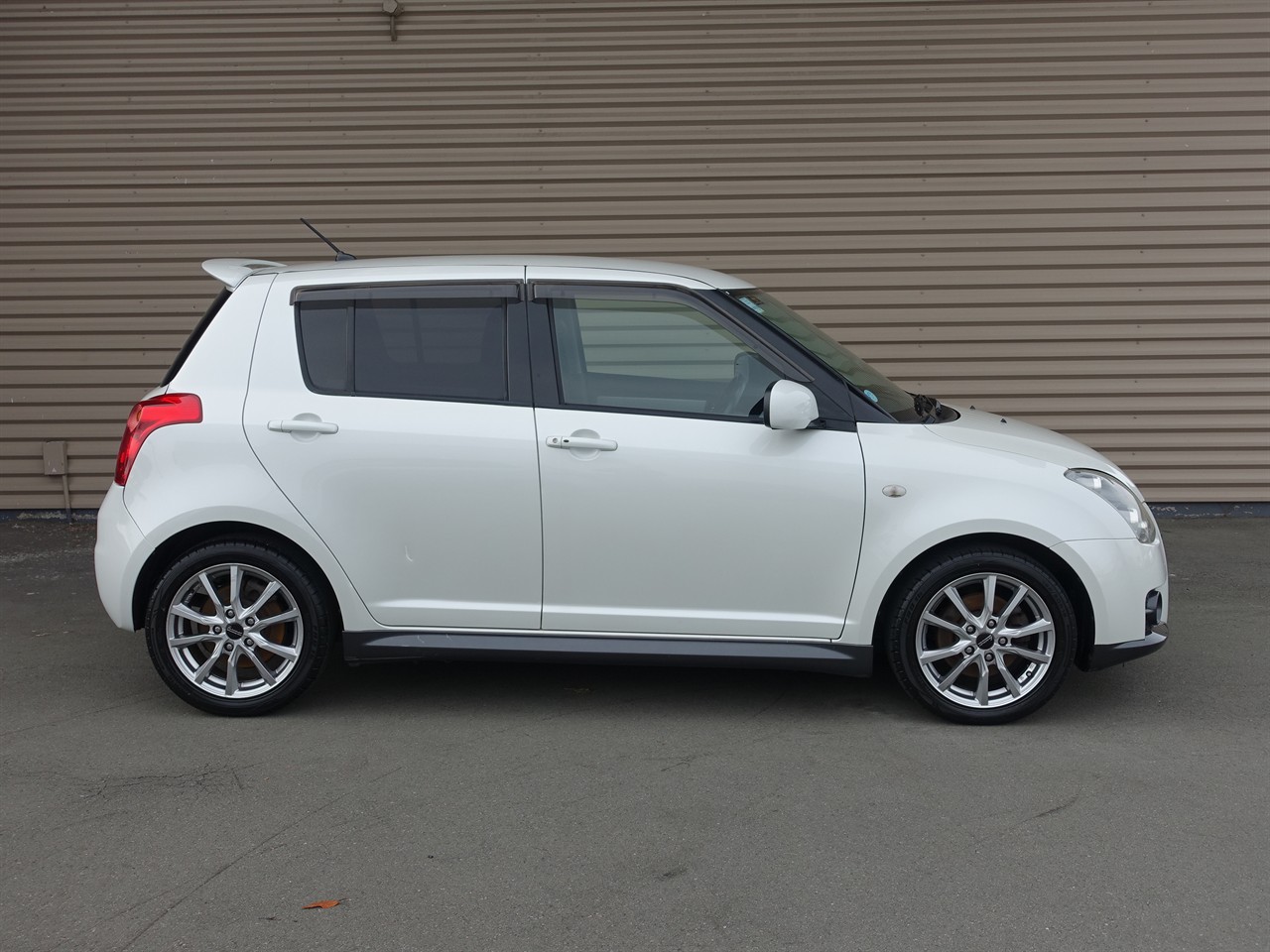 2006 Suzuki Swift