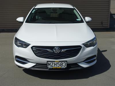 2020 Holden Commodore - Thumbnail