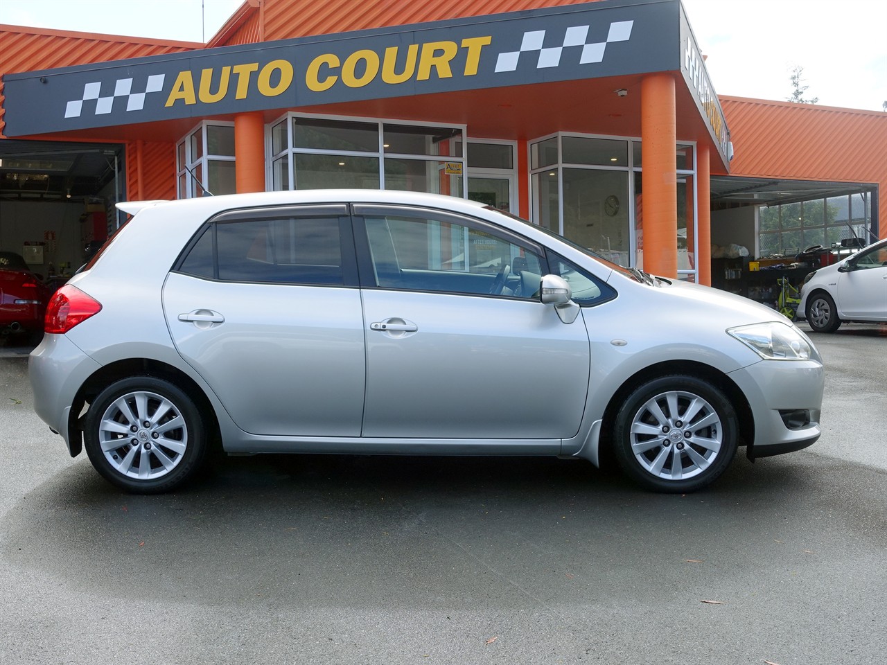 2006 Toyota Auris