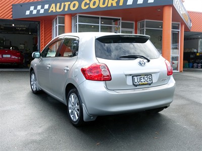 2006 Toyota Auris - Thumbnail