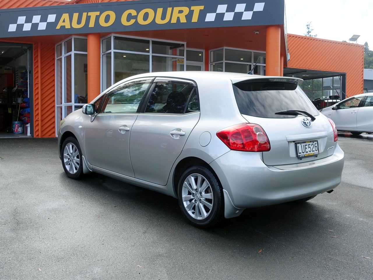 2006 Toyota Auris