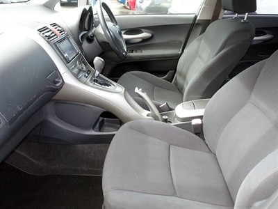 2006 Toyota Auris - Thumbnail