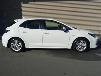 2019 Toyota Corolla - Thumbnail