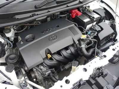 2015 Toyota Corolla - Thumbnail