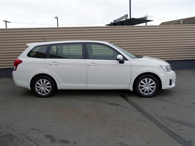 2015 Toyota Corolla - Thumbnail