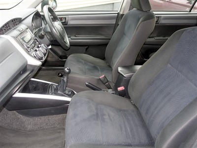 2015 Toyota Corolla - Thumbnail