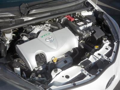 2015 Toyota Vitz - Thumbnail